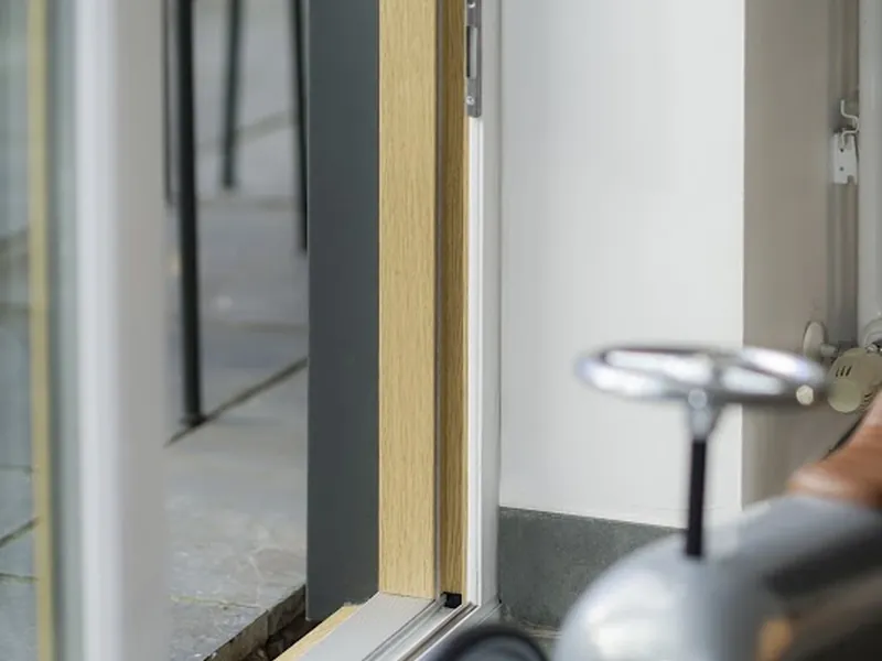 Sliding Patio Penge