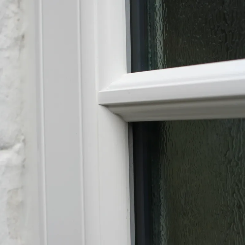 Energy Efficient Windows — Detail Penge