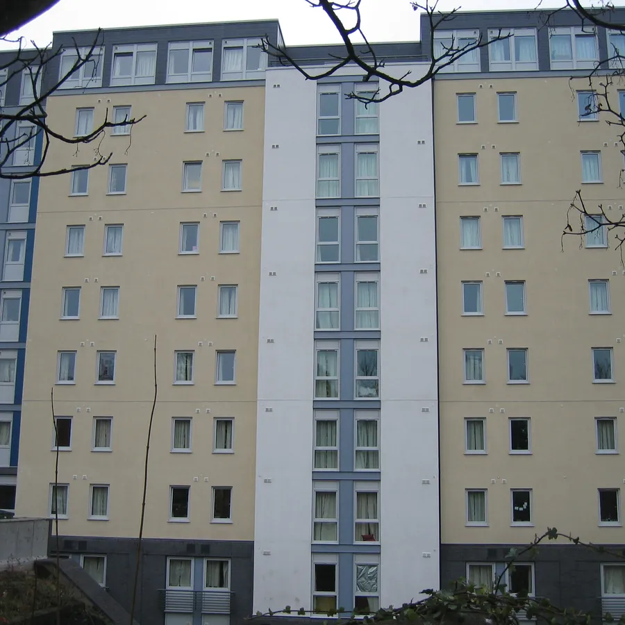 uPVC Vs Aluminium Windows — Product Penge